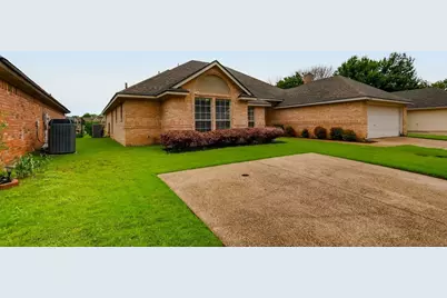 5930 River Bend Drive, Benbrook, TX 76132 - Photo 2