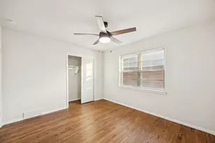 10042 Brockbank Dr, Dallas, TX 75229 - Photo 8