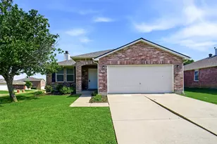 1701 Creek Bend Ln, Little Elm, TX 75068 - Photo 1