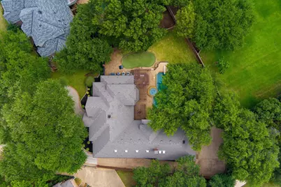7201 Pebble Hill Drive, Colleyville, TX 76034 - Photo 32