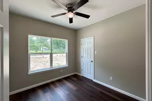 923 Putman St, Sulphur Springs, TX 75482 - Photo 10