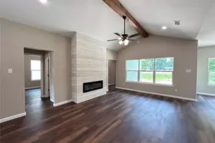 923 Putman St, Sulphur Springs, TX 75482 - Photo 4