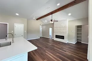 923 Putman St, Sulphur Springs, TX 75482 - Photo 10