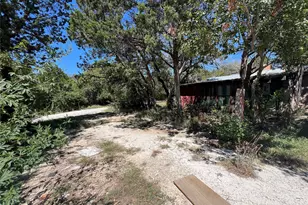 103 Canyon Dr, Whitney, TX 76692 - Photo 4