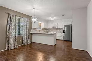 2111 Skylark Dr, Waco, TX 76712 - Photo 12