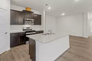 2063 Hearn Dr, Royse City, TX 75189 - Photo 2