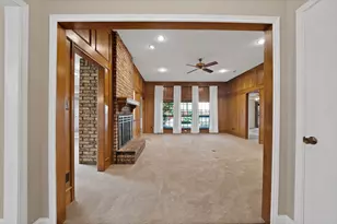 2114 Brandeis Dr, Richardson, TX 75082 - Photo 10