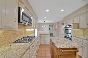 2114 Brandeis Dr, Richardson, TX 75082 - Photo 6