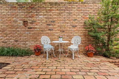20 Stonecourt Circle, Dallas, TX 75225 - Photo 6