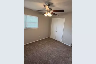 415 Stonehenge Drive, Arlington, TX 76014 - Photo 14