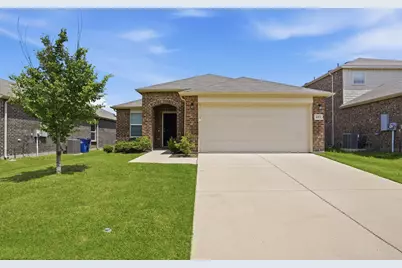 1013 Vernon Drive, Aubrey, TX 76227 - Photo 2