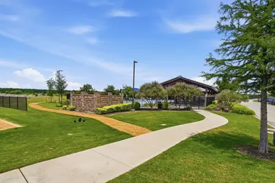 1013 Vernon Drive, Aubrey, TX 76227 - Photo 40