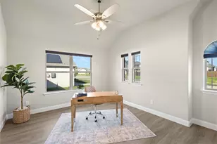 199 Mockingbird Dr, Waxahachie, TX 75165 - Photo 8