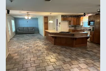 406 S Main Street, Euless, TX 76040 - Photo 2