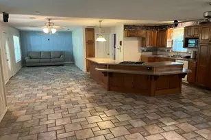 406 S Main St, Euless, TX 76040 - Photo 2
