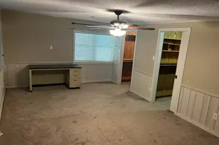 406 S Main St, Euless, TX 76040 - Photo 6