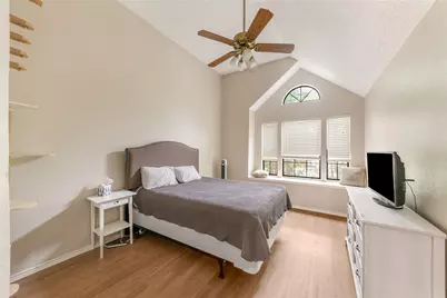 402 Santa Fe Trail #37, Irving, TX 75063 - Photo 10