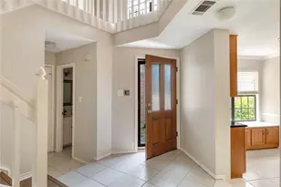 402 Santa Fe Trail, Irving, TX 75063 - Photo 2