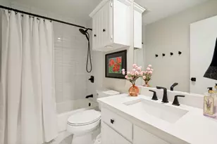 4015 Lawngate Dr, Dallas, TX 75287 - Photo 22