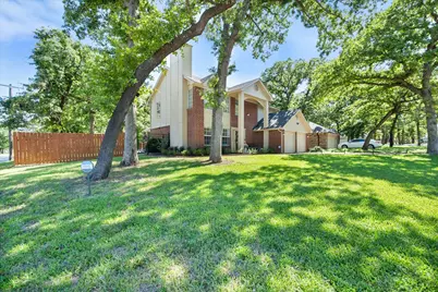 420 Misty Oaks Street, Azle, TX 76020 - Photo 20