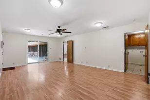 715 Stonelake Dr, Cleburne, TX 76033 - Photo 24