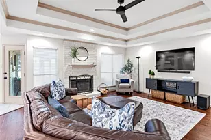 5202 Heatherdale Dr, Grapevine, TX 76051 - Photo 4
