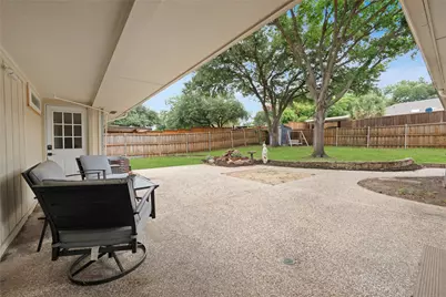 1406 N Trail Drive, Carrollton, TX 75006 - Photo 22