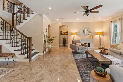 7906 Lindsey Drive, Rowlett, TX 75088 - Photo 10