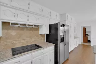 638 Arawe Circle E, Irving, TX 75060 - Photo 6