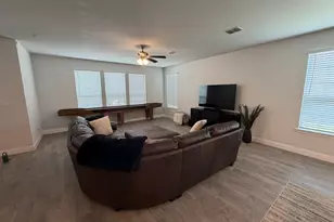 5581 Crosby Dr, North Richland Hills, TX 76180 - Photo 2