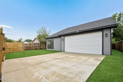 1427 Smokehouse Street, Mesquite, TX 75149 - Photo 32