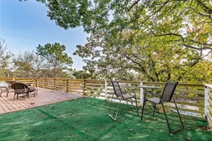 1612 Lakecrest Cir, Granbury, TX 76048 - Photo 32