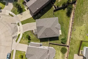 3524 Hathaway Ct, Irving, TX 75062 - Photo 24