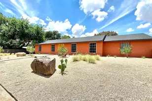 10343 Marsh Ln, Dallas, TX 75229 - Photo 10