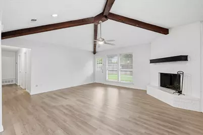 7208 Misty Meadow Drive S, Fort Worth, TX 76133 - Photo 4