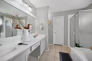 10610 Gleneagles Ln, Rowlett, TX 75089 - Photo 8