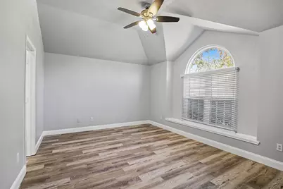 1533 Prescott Drive, Lancaster, TX 75134 - Photo 6