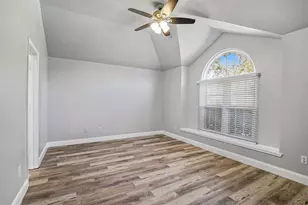 1533 Prescott Dr, Lancaster, TX 75134 - Photo 6