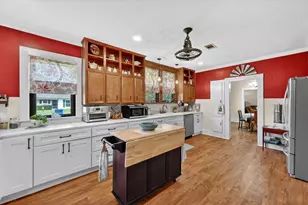 801 S Hall St, Ennis, TX 75119 - Photo 8