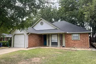 313 Joshua St, Denton, TX 76209 - Photo 1