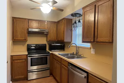 313 Joshua Street, Denton, TX 76209 - Photo 4