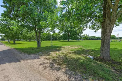 652 County Road 2850, Honey Grove, TX 75446 - Photo 32