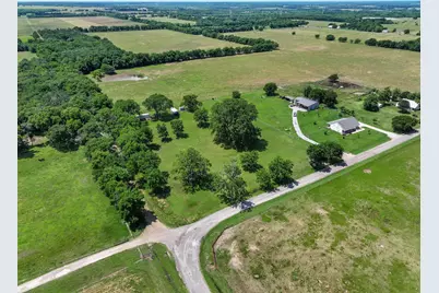 652 County Road 2850, Honey Grove, TX 75446 - Photo 24