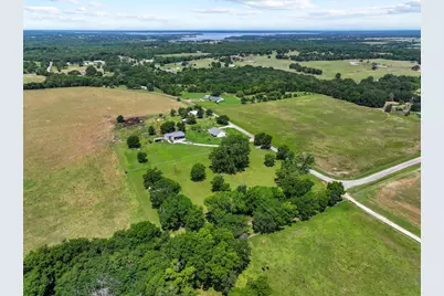 652 County Road 2850, Honey Grove, TX 75446 - Photo 28