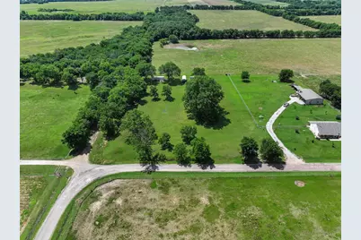 652 County Road 2850, Honey Grove, TX 75446 - Photo 22