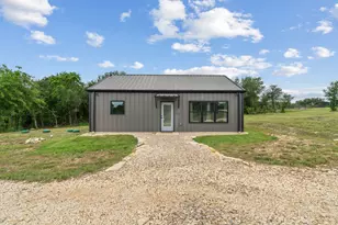 400 Round Up Ct, Stephenville, TX 76401 - Photo 2