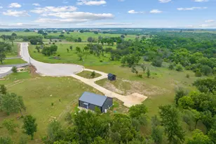 400 Round Up Ct, Stephenville, TX 76401 - Photo 38