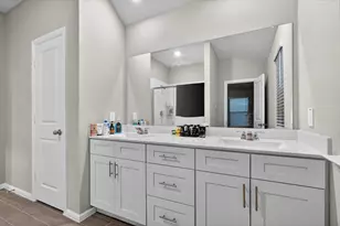 4716 Stunning Pathway, Haltom City, TX 76117 - Photo 12