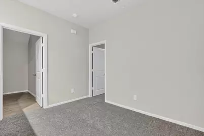 4716 Stunning Pathway, Haltom City, TX 76117 - Photo 14