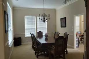 617 York Ct, Lewisville, TX 75056 - Photo 4